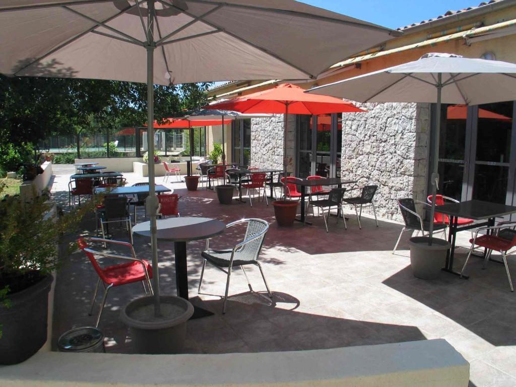 Hotel Les Persedes Lavilledieu  Екстер'єр фото